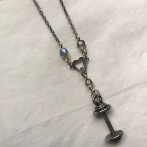 Dumbbell necklace with heart & iridescent beads